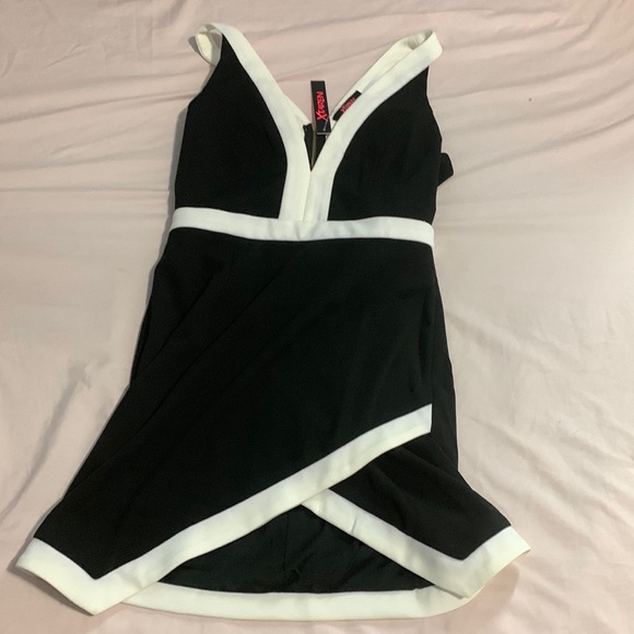 Xtaren Black & White Colour-block Bondage Dress US Size Small - Picture 4 of 8
